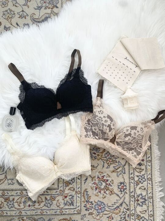 【美胸メイク】リボンフラワーレースブラセット