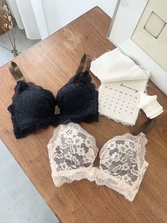 【美胸メイク】リボンフラワーレースブラセット