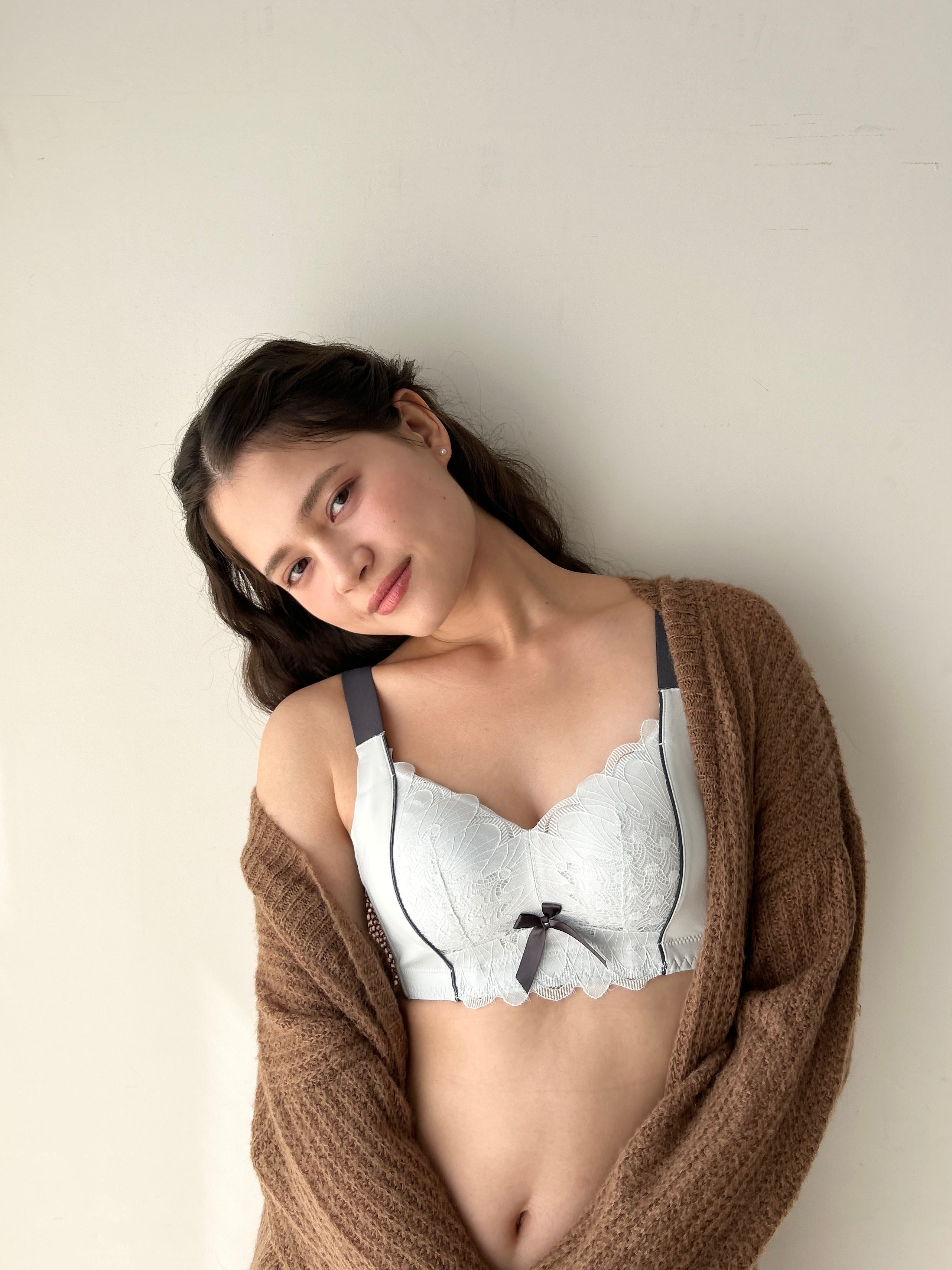 超ホールド育乳ナイトブラ