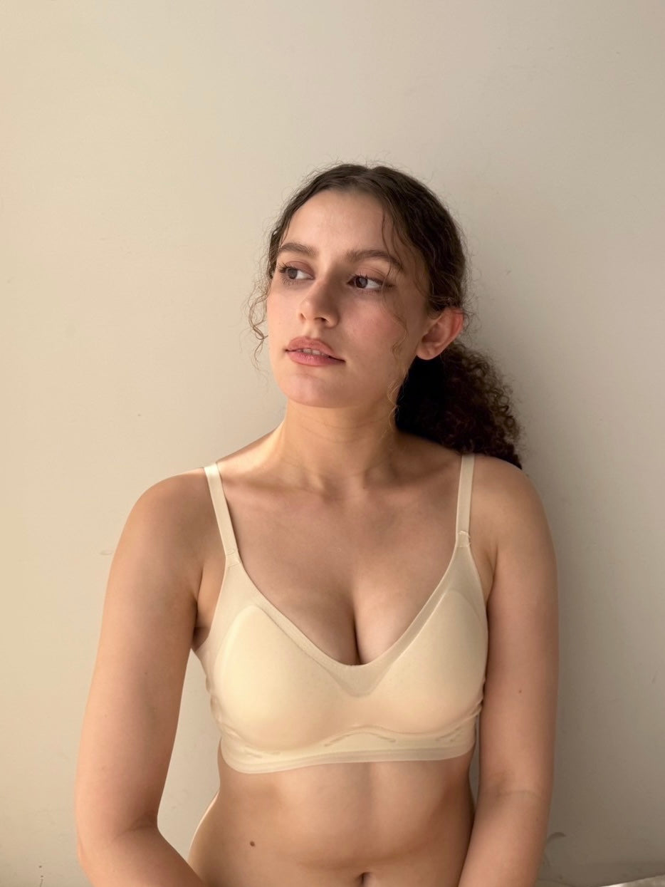 超軽量!エアリーフィッティングブラ