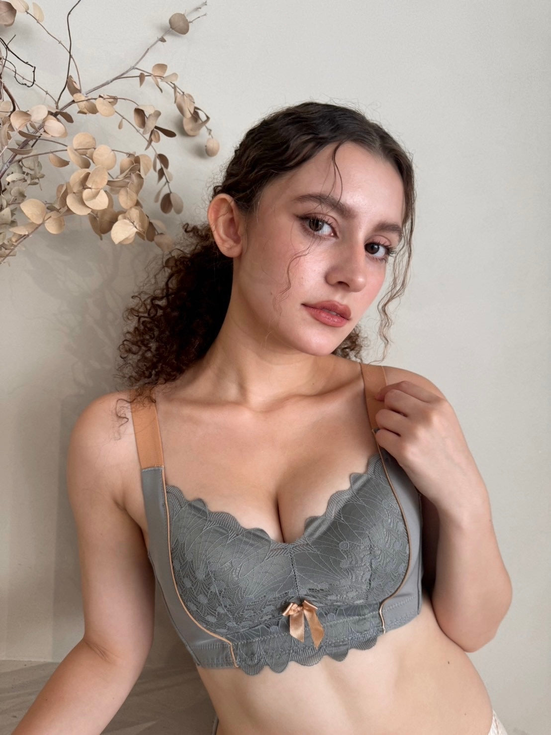 超ホールド育乳ナイトブラ