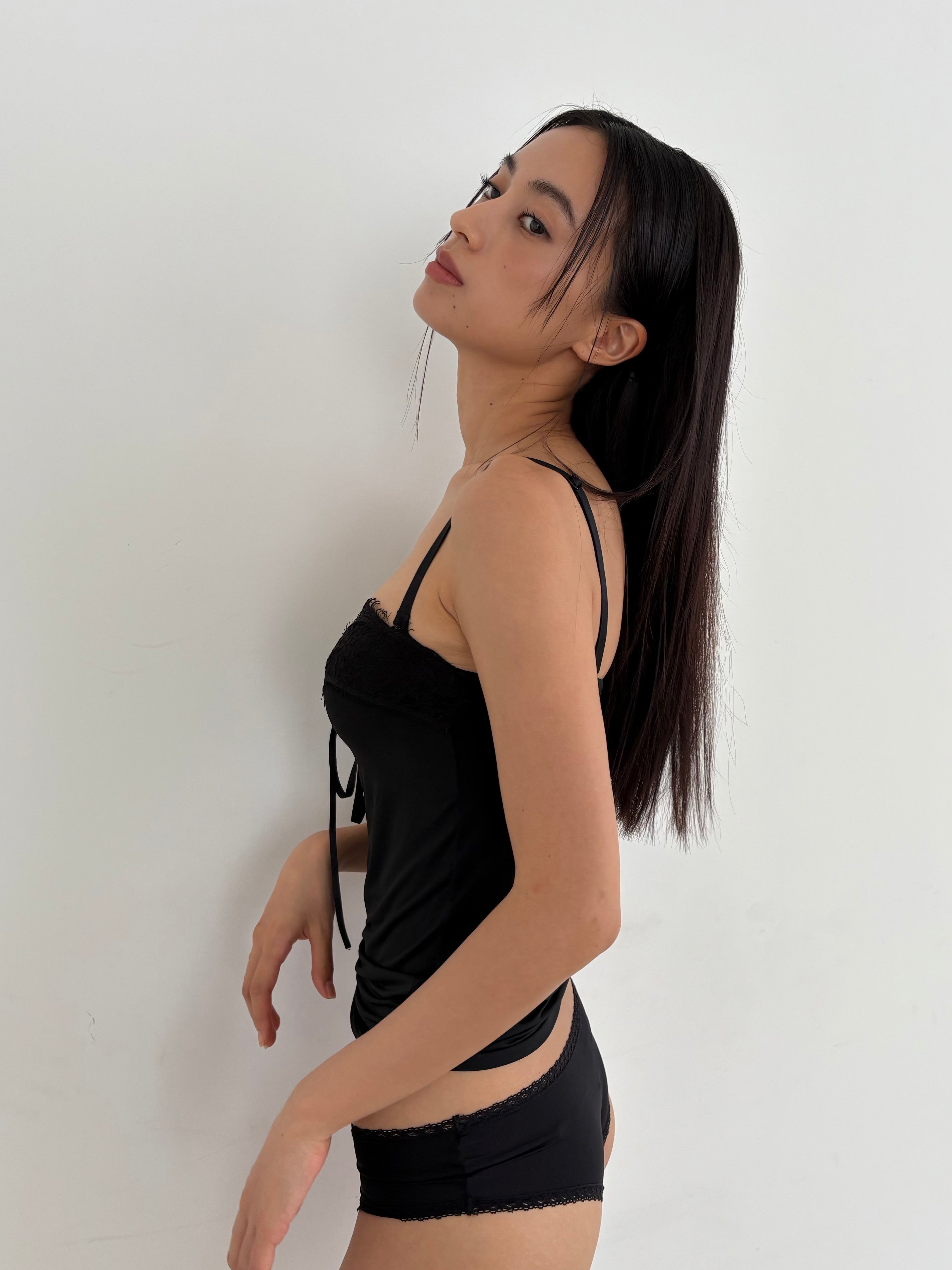 瞬間谷間メイクキャミソール