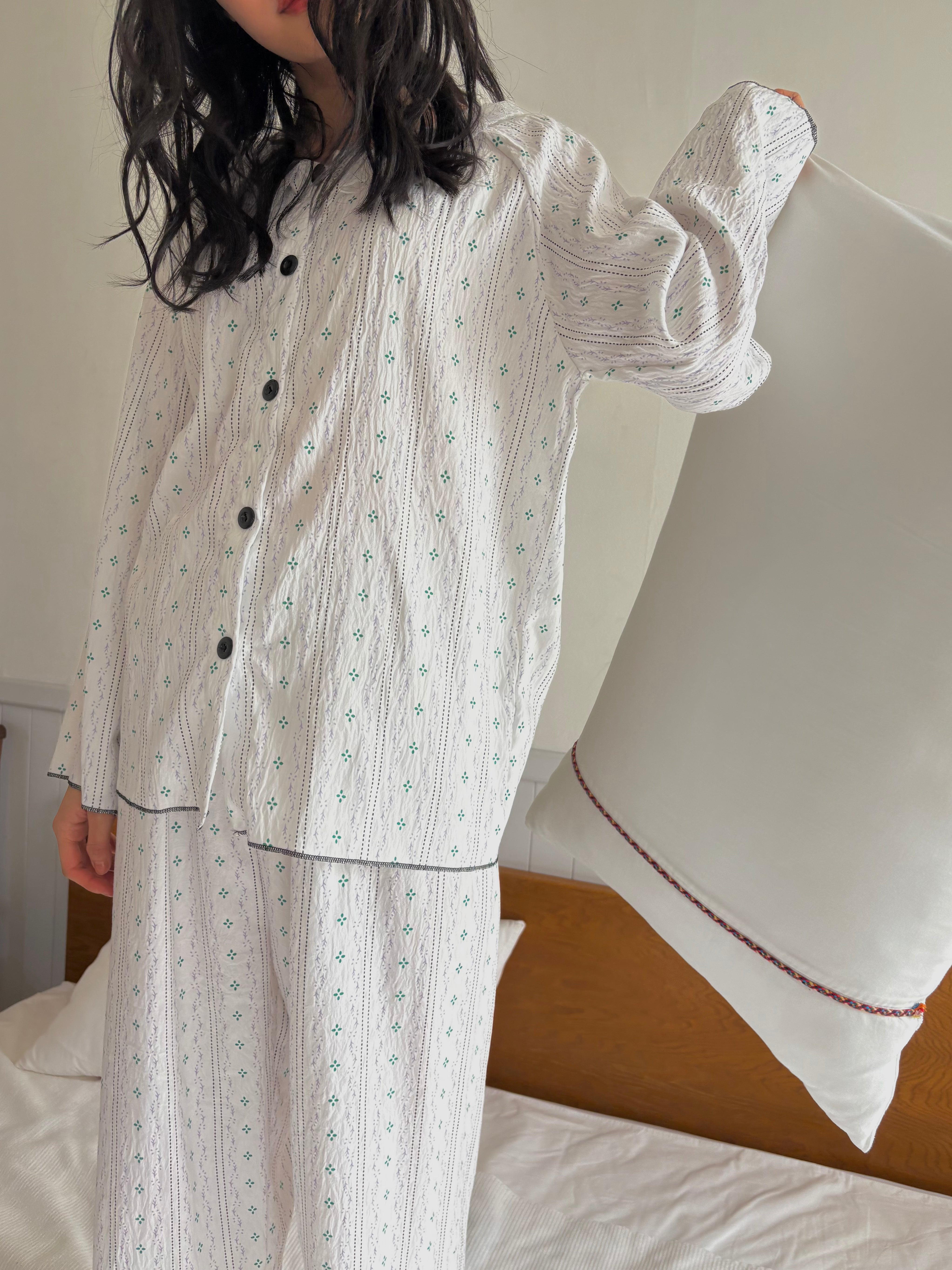 プチフラワーソフトルームウェア