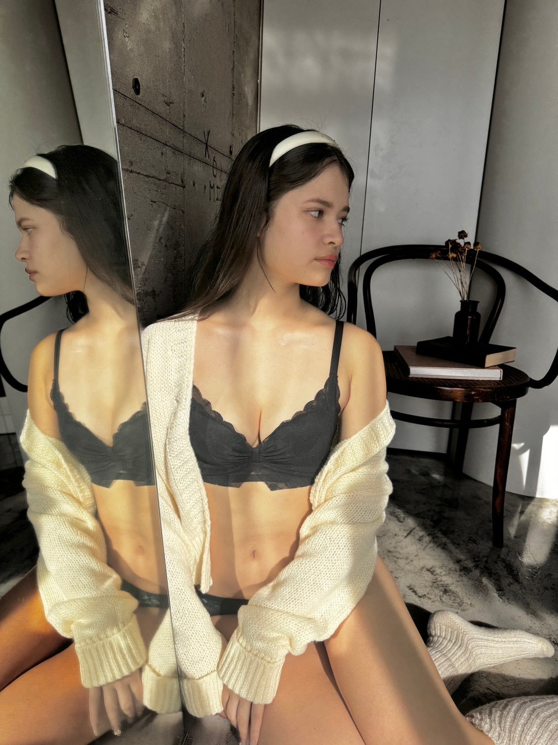 【整形級谷間】フロントビッグリボンレースブラセット