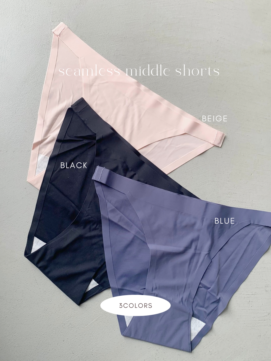 シームレスミドルショーツ