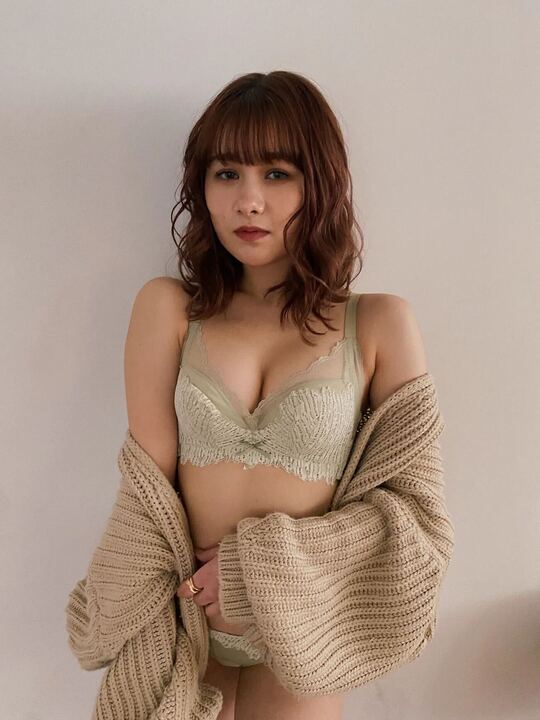 【美胸メイク】フィット感抜群 柔らかシフォンレースブラセット