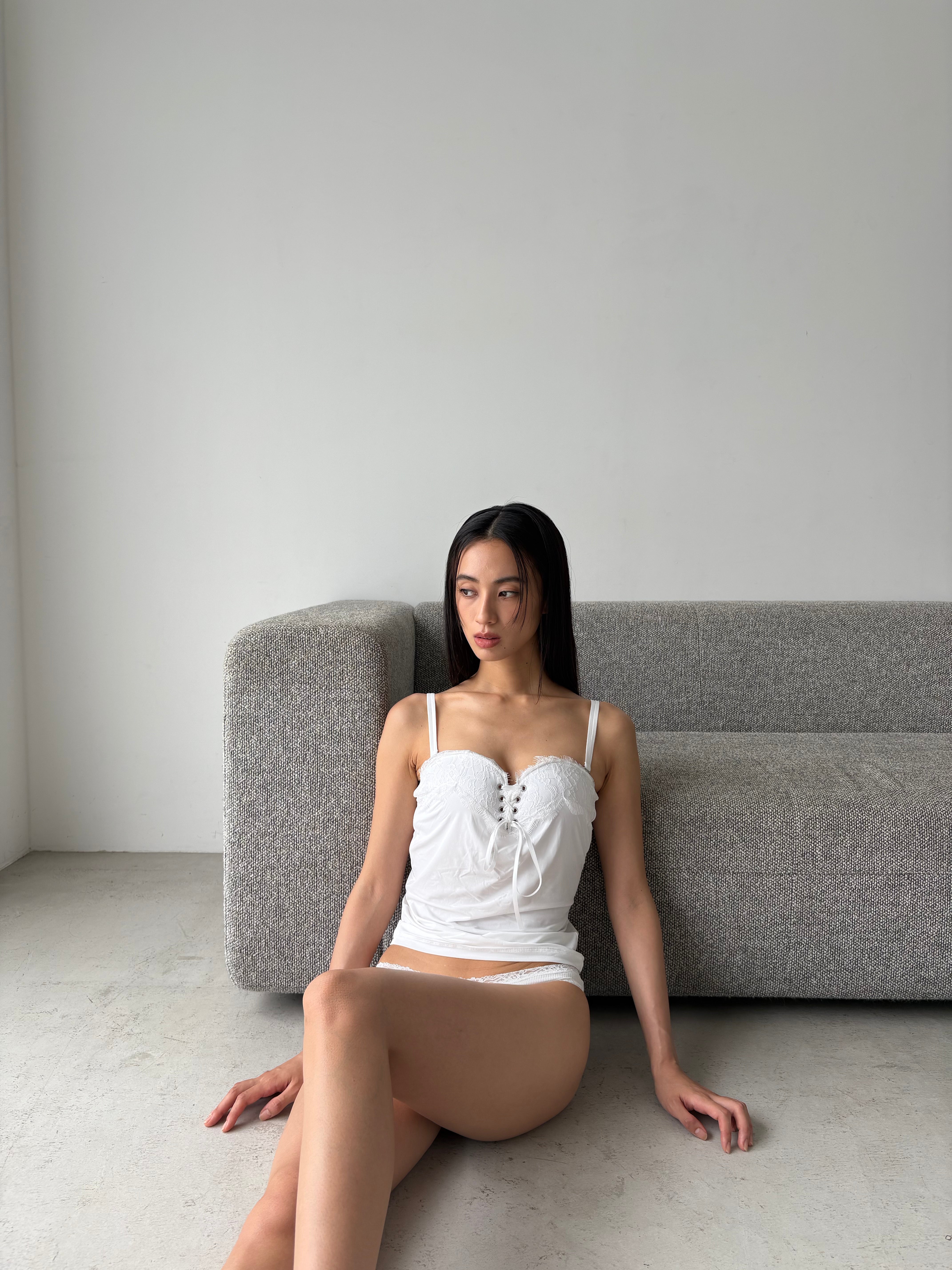 瞬間谷間メイクキャミソール